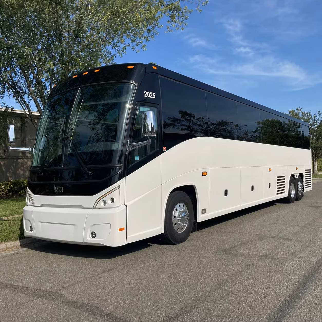 corporate charter bus rentals for santa clarita s thriving business community