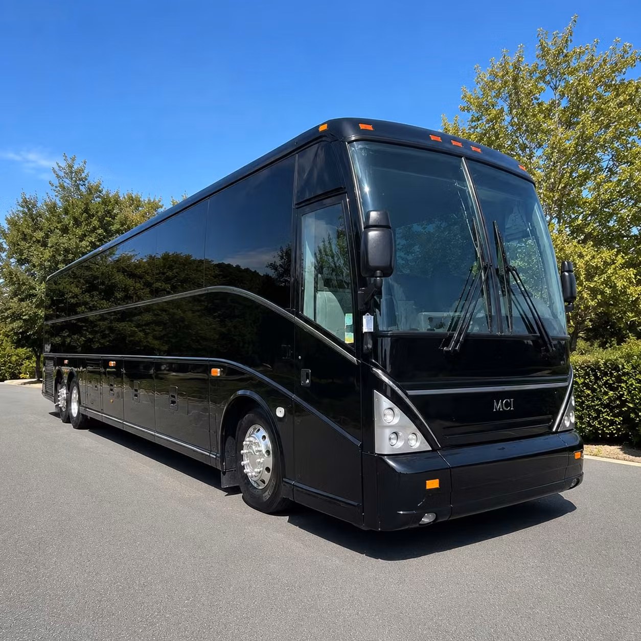 employee shuttle services and commuter transportation in santa clarita