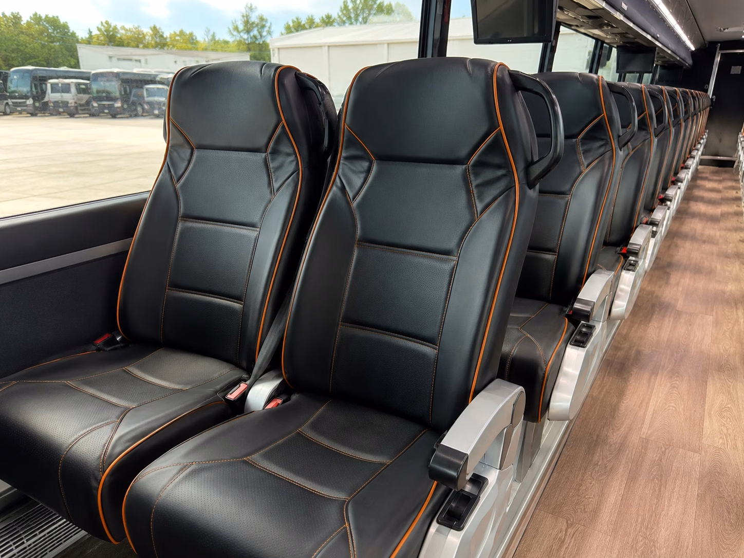 safe reliable prom night shuttle services from santa clarita hotels and venues